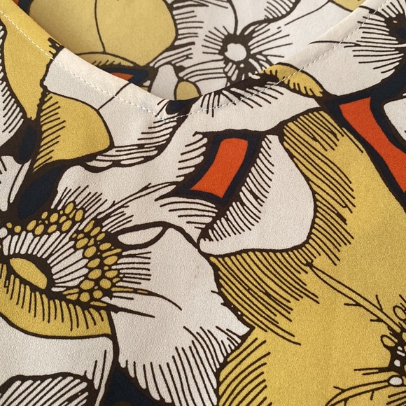 Cabi Sequel Blouse - Picture 9 of 12